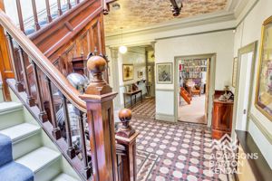 Photo 25- click for photo gallery